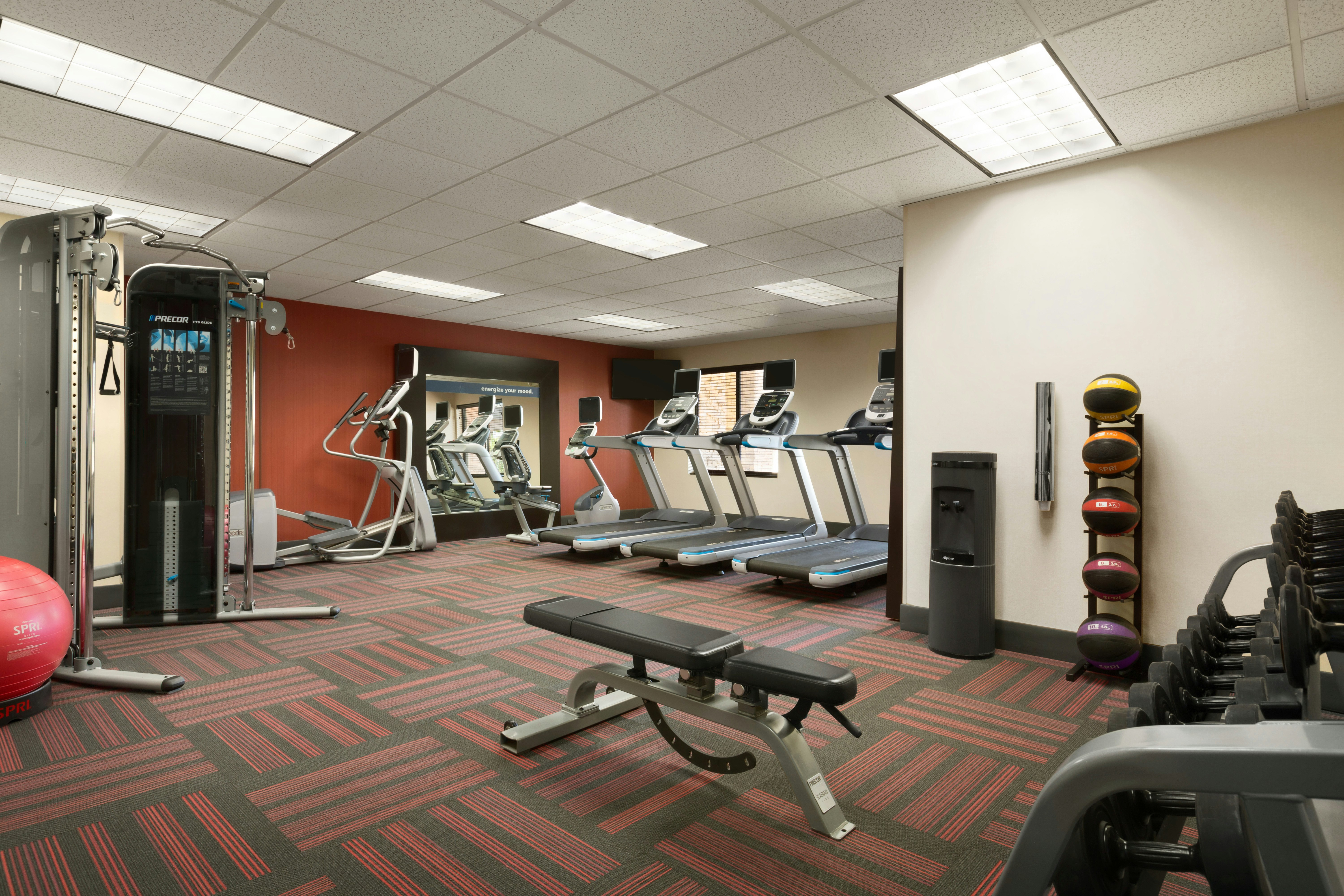 Hampton Inn And Suites Phoenix Glendale Westgate Az 36/65
