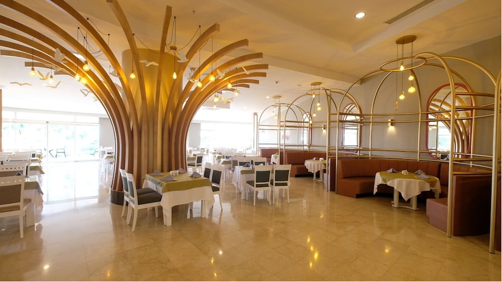 Seaden Sea World Resort & SPA 28/50