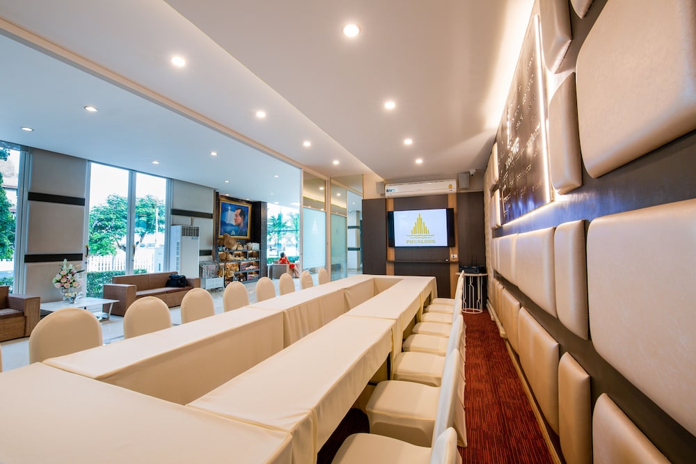 Phuglong Luxury Hotel 30/50