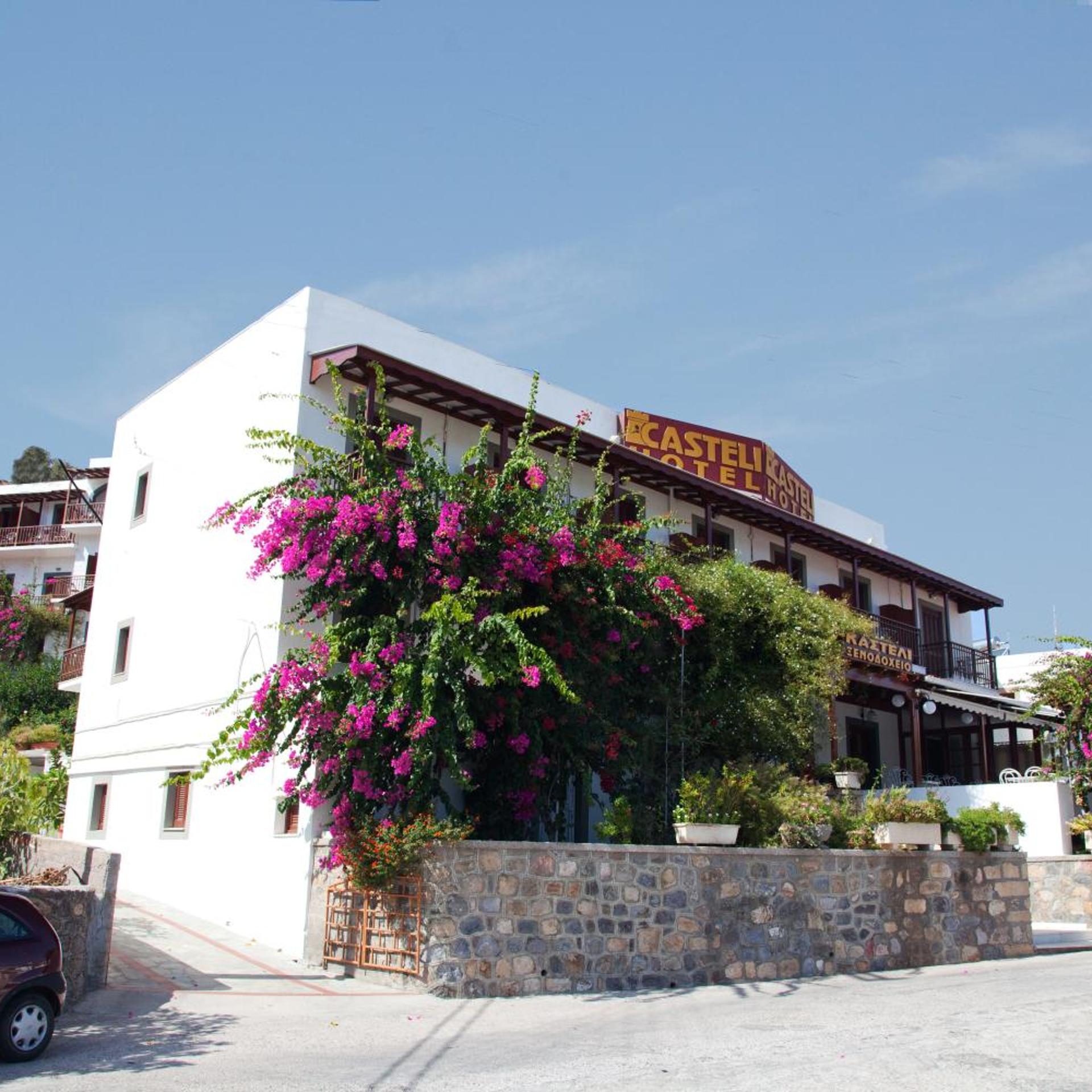 Casteli Hotel 3/49