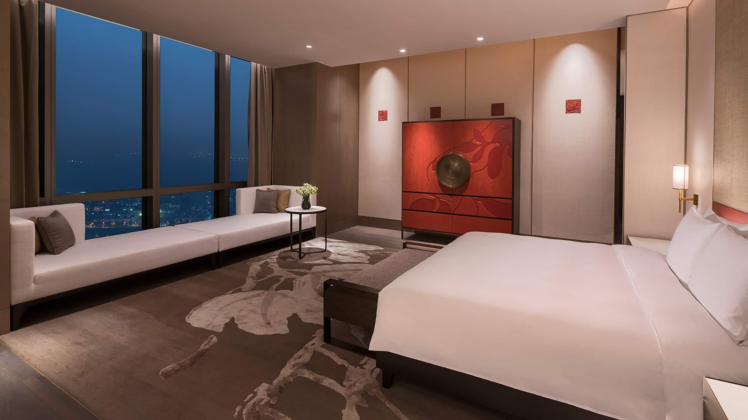 Presidential, Suite