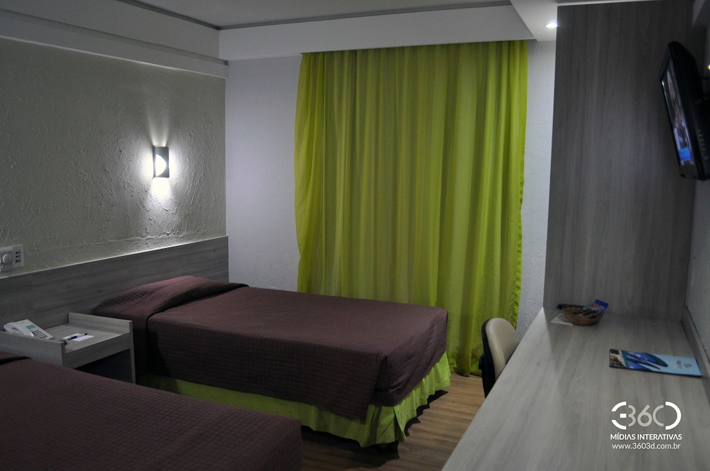 Marante Plaza Hotel 54/89