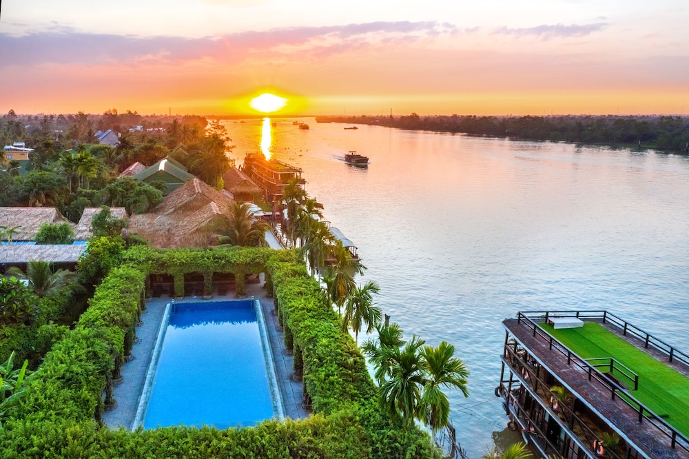 Mekong Lodge Resort 56/58