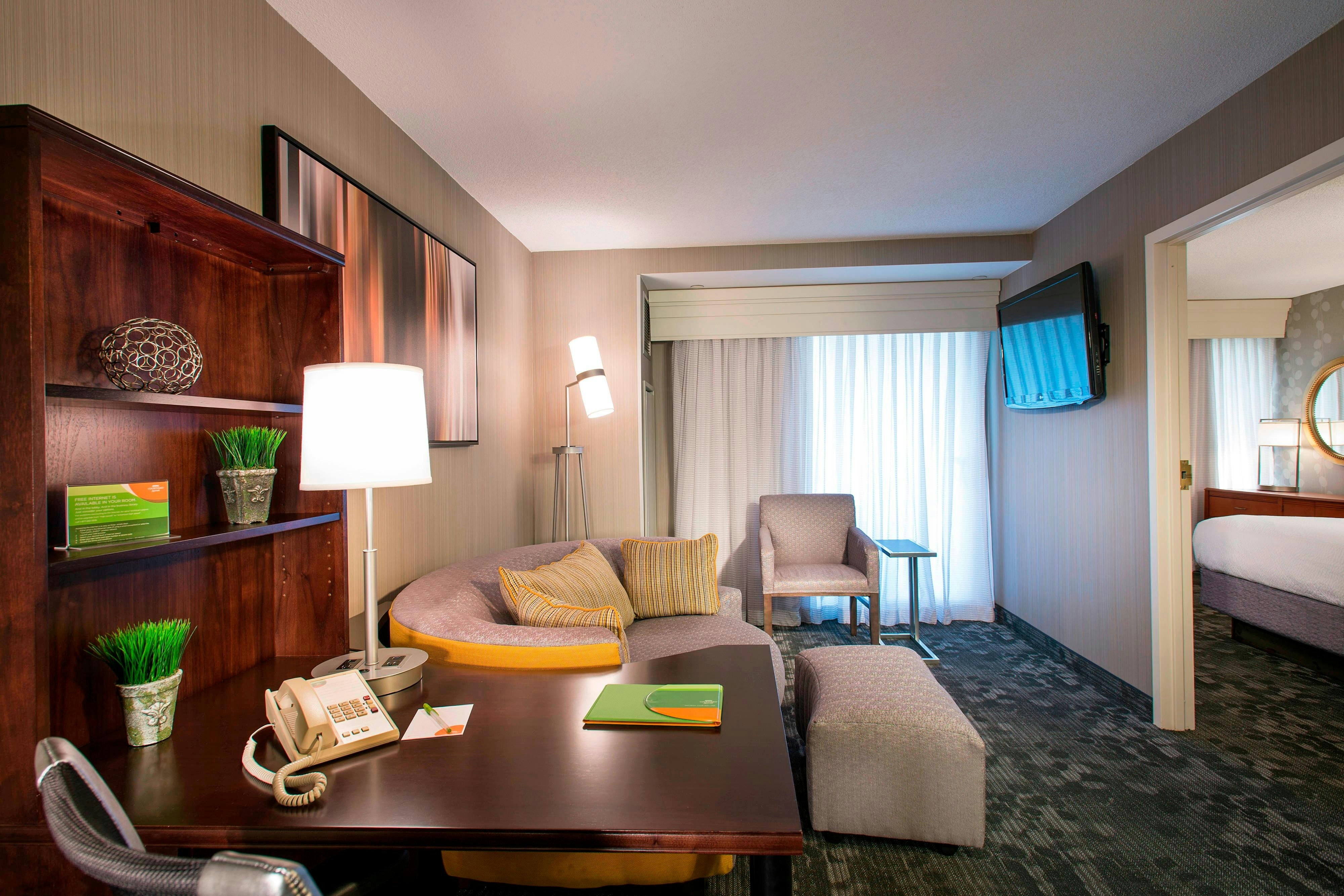 Courtyard by Marriott Tysons McLean 10/22