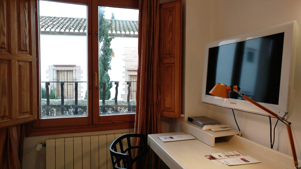 Nou Roma 37/48