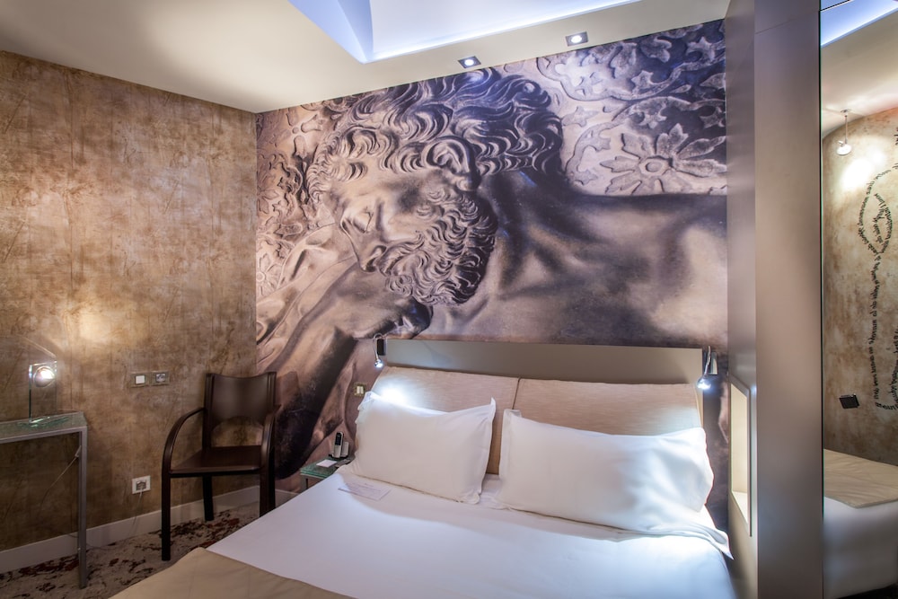 Apostrophe Hotel 28/45