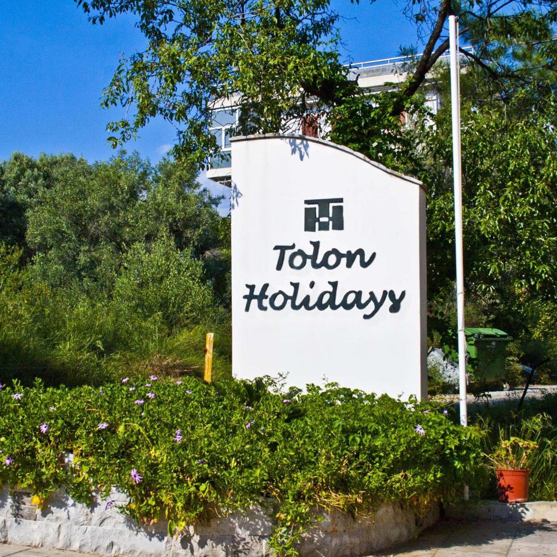 Tolon Holidays 7/56