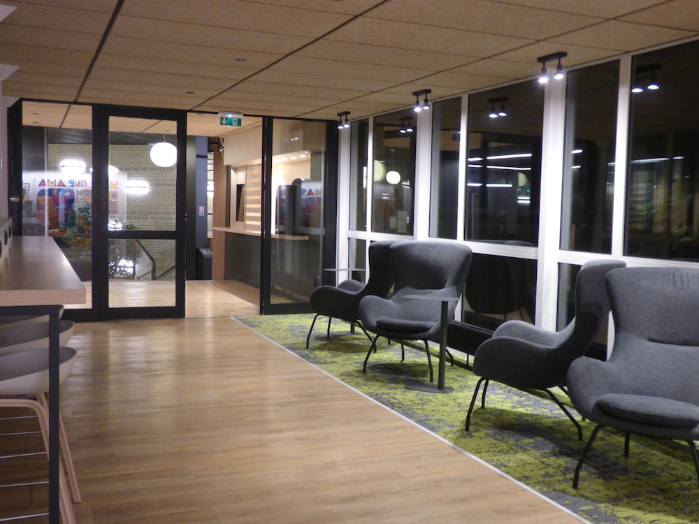 Escatel Hotel 36/60