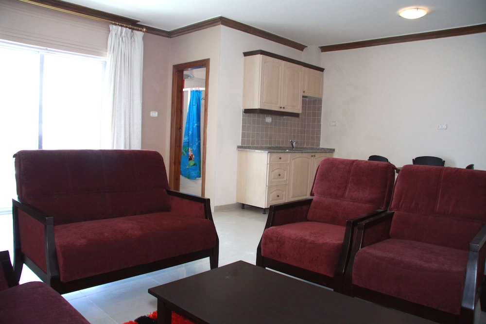 Sedrh Hotel 13/30