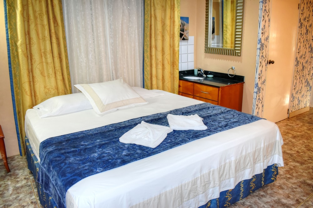 Sandra Tours Hotel Palm Beach 36/68