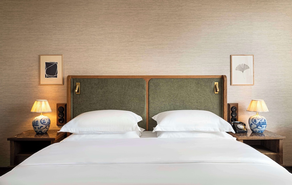 Brunfels Hotel, in the Unbound Collection by Hyatt 17/55