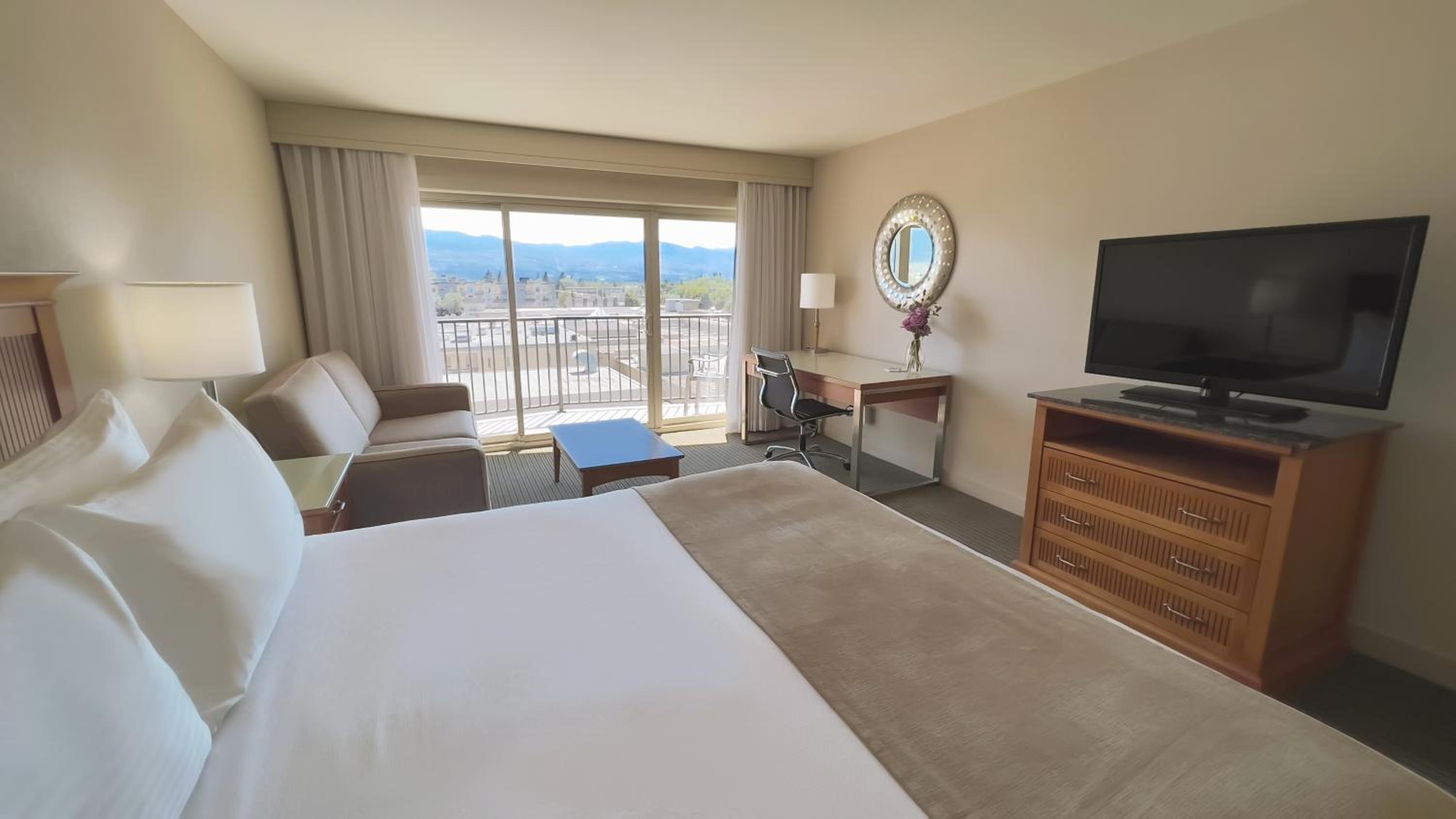 Coast, Premium, King Bed