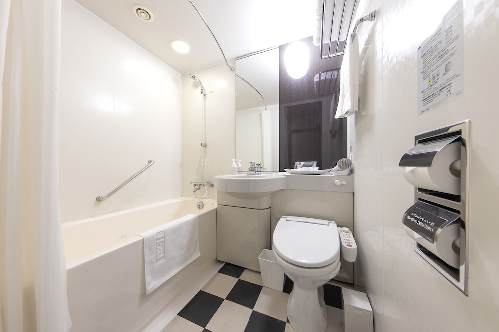 Richmond Hotel Nagasaki Shianbashi 10/62