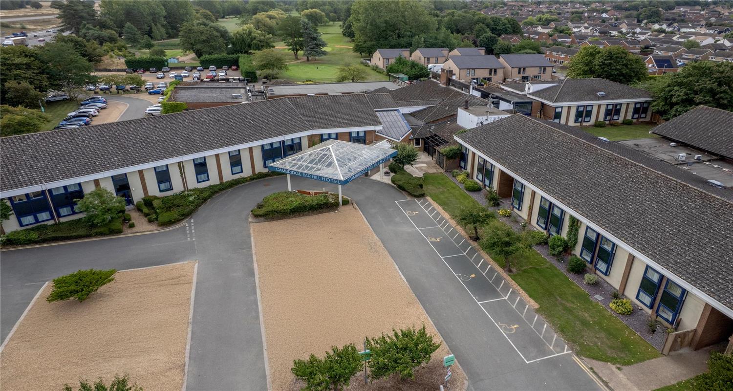 Cambridge Bar Hill Hotel - Signature Collection By Best Western 24/24