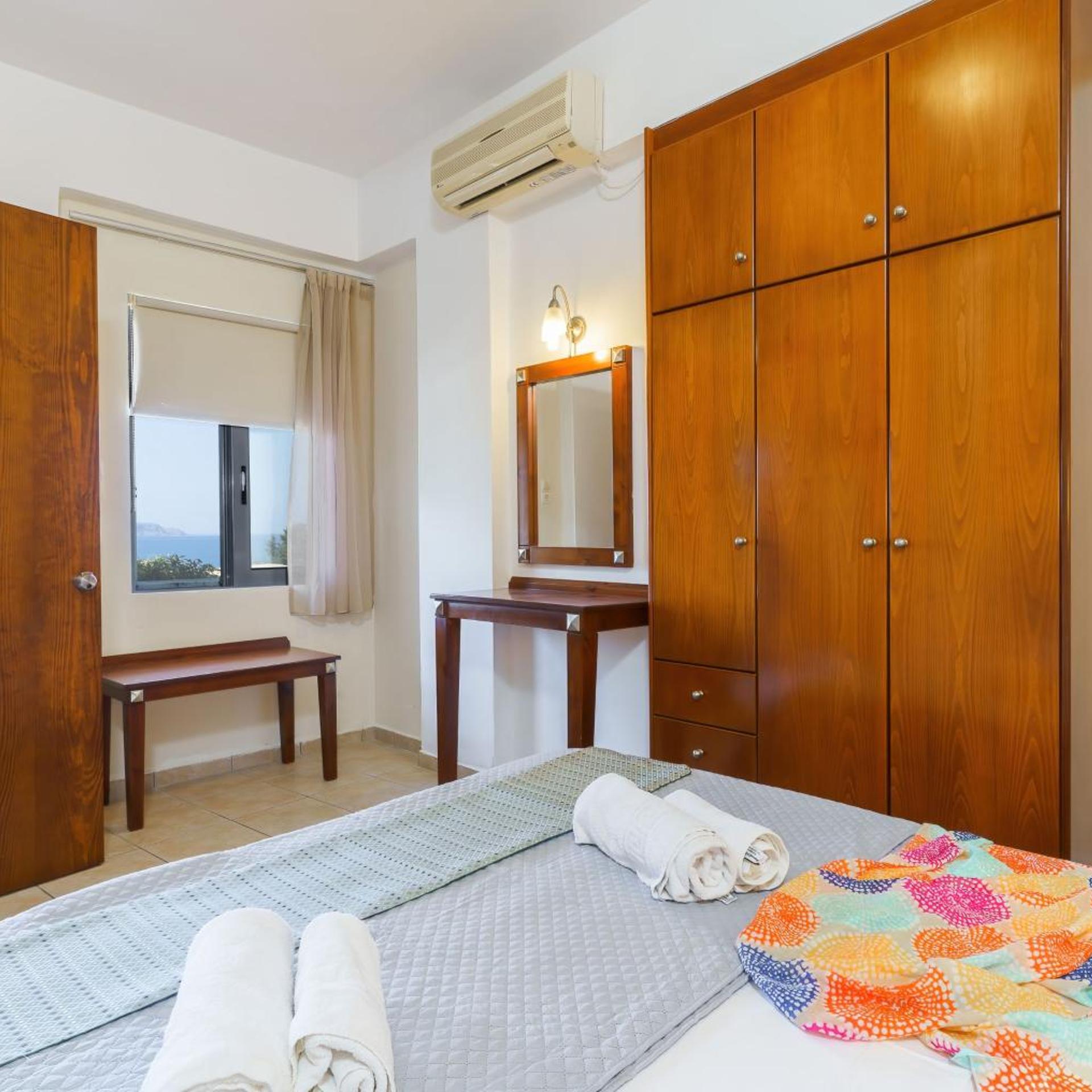 شقة عائلية بإطلالة على البحر، Sun Rise Suites Hotel 2/10