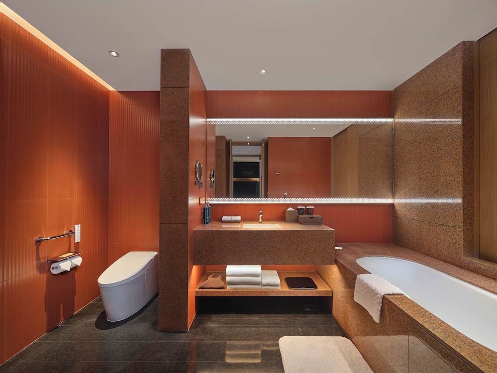 Hilton Altay Hemu 37/43