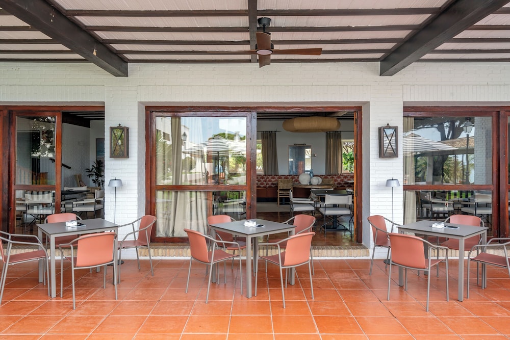 Parador De Mazagon 36/50