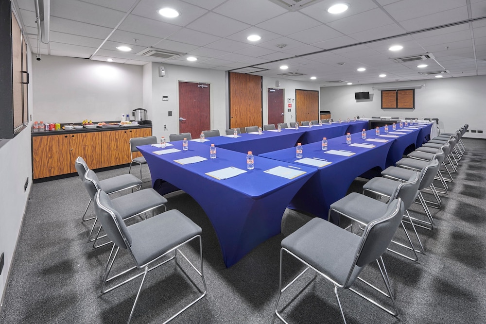 City Express Junior By Marriott Puebla Finsa 49/60