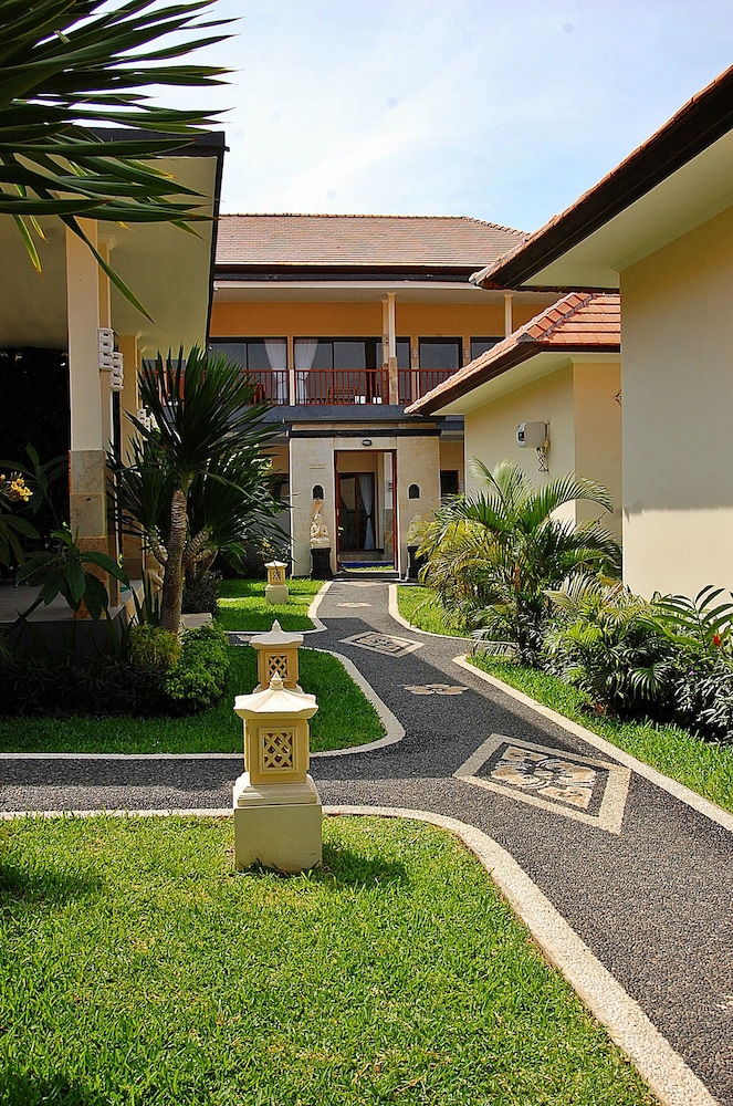 Bali Dive Resort And Spa 55/68