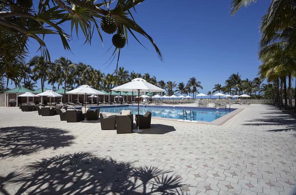 Sea View Hotel 69/74