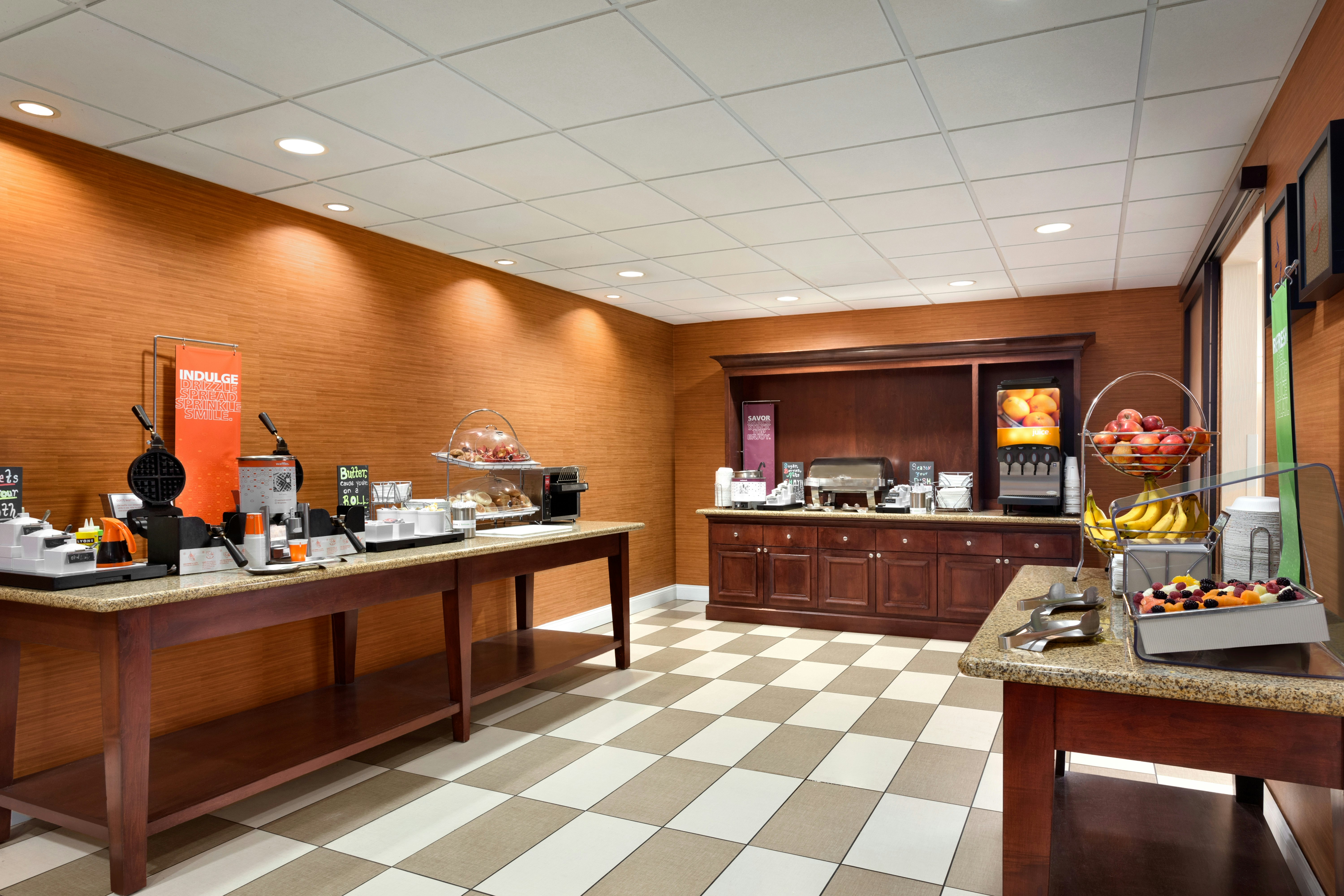 Hampton Inn And Suites 3/34