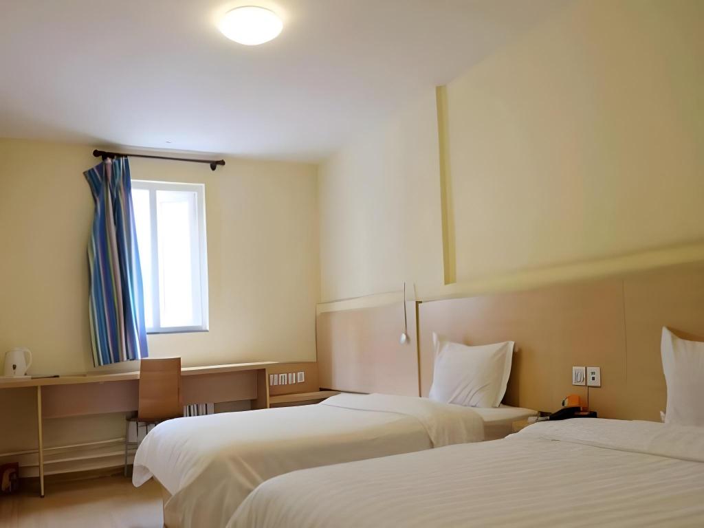 7 Days Inn (Guiyang Guizhou Institute of Technology & Gaicha Avenue) 5/28