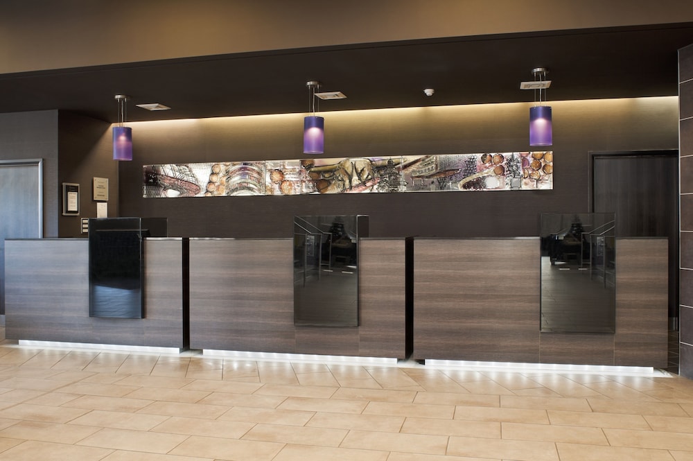 Crowne Plaza Birmingham City Centre, an IHG Hotel 8/84