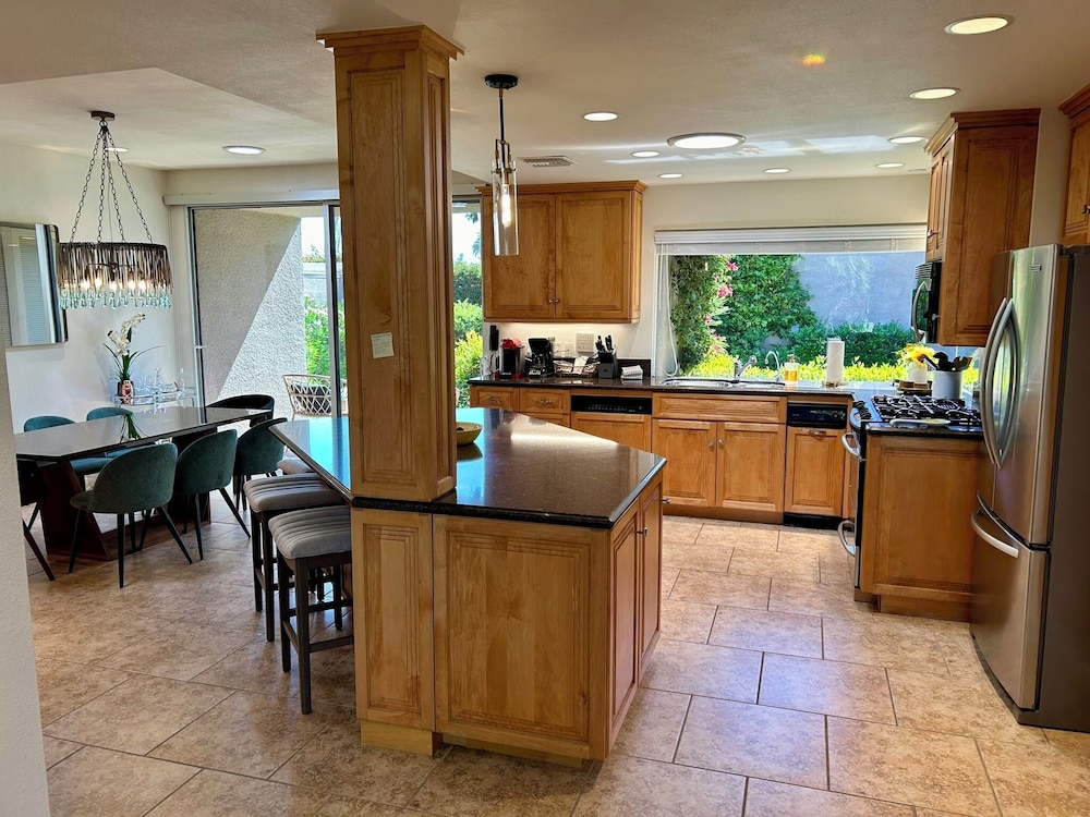 Shadow Mountain Resort 4/50