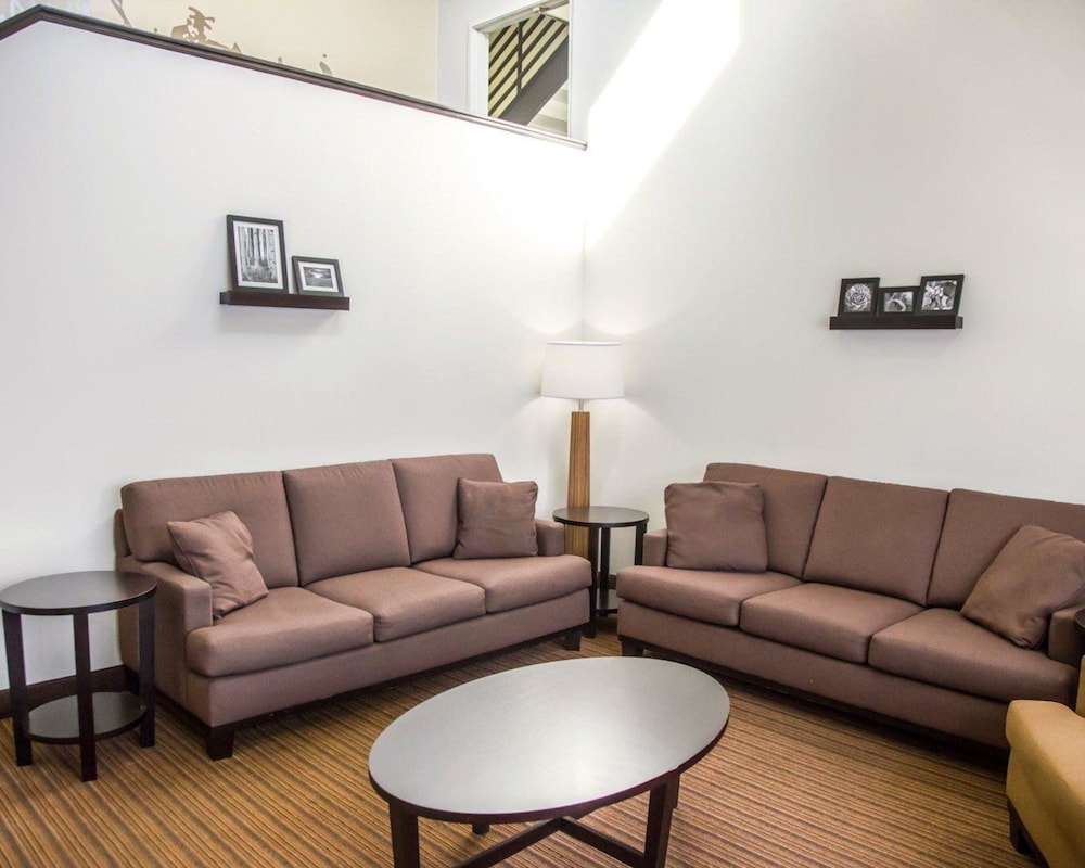 Sleep Inn Tinley Park I 80 Near Amphitheatre Convention Center 20/30