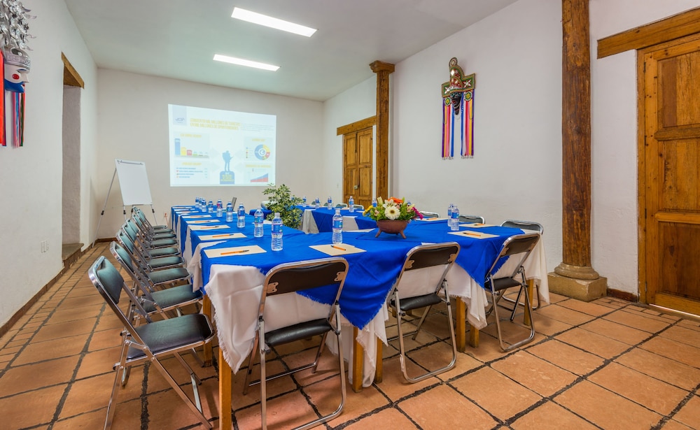 Hotel Casa del Refugio 51/54