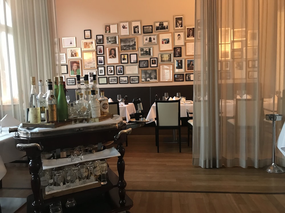 Steigenberger Hotel Bielefelder Hof 40/67