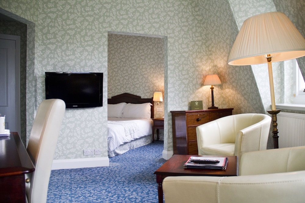 The Duke Of Cornwall Hotel 45/73