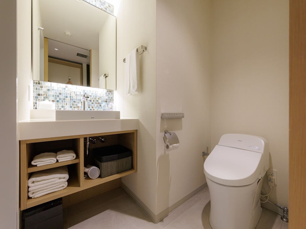 JR KYUSHU HOTEL BLOSSOM NAHA 48/50
