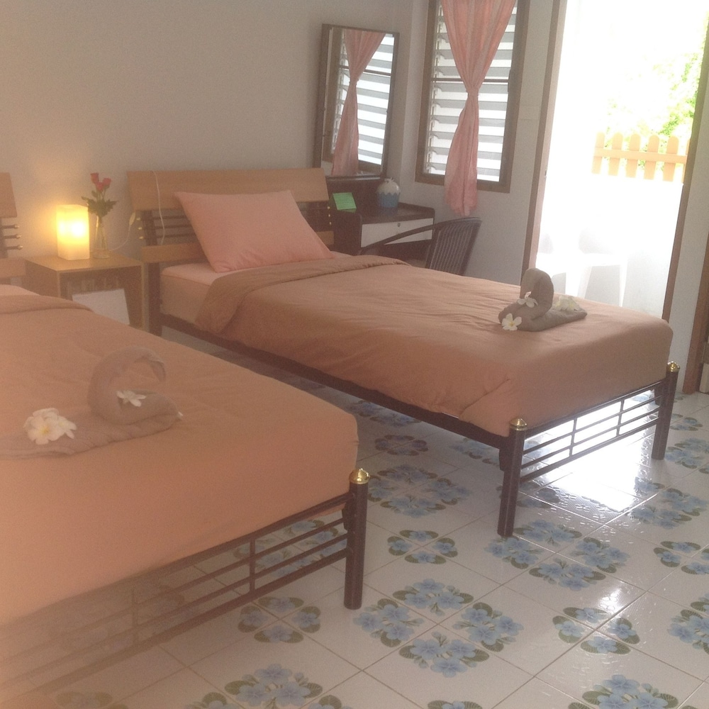 2N Guesthouse 12/42