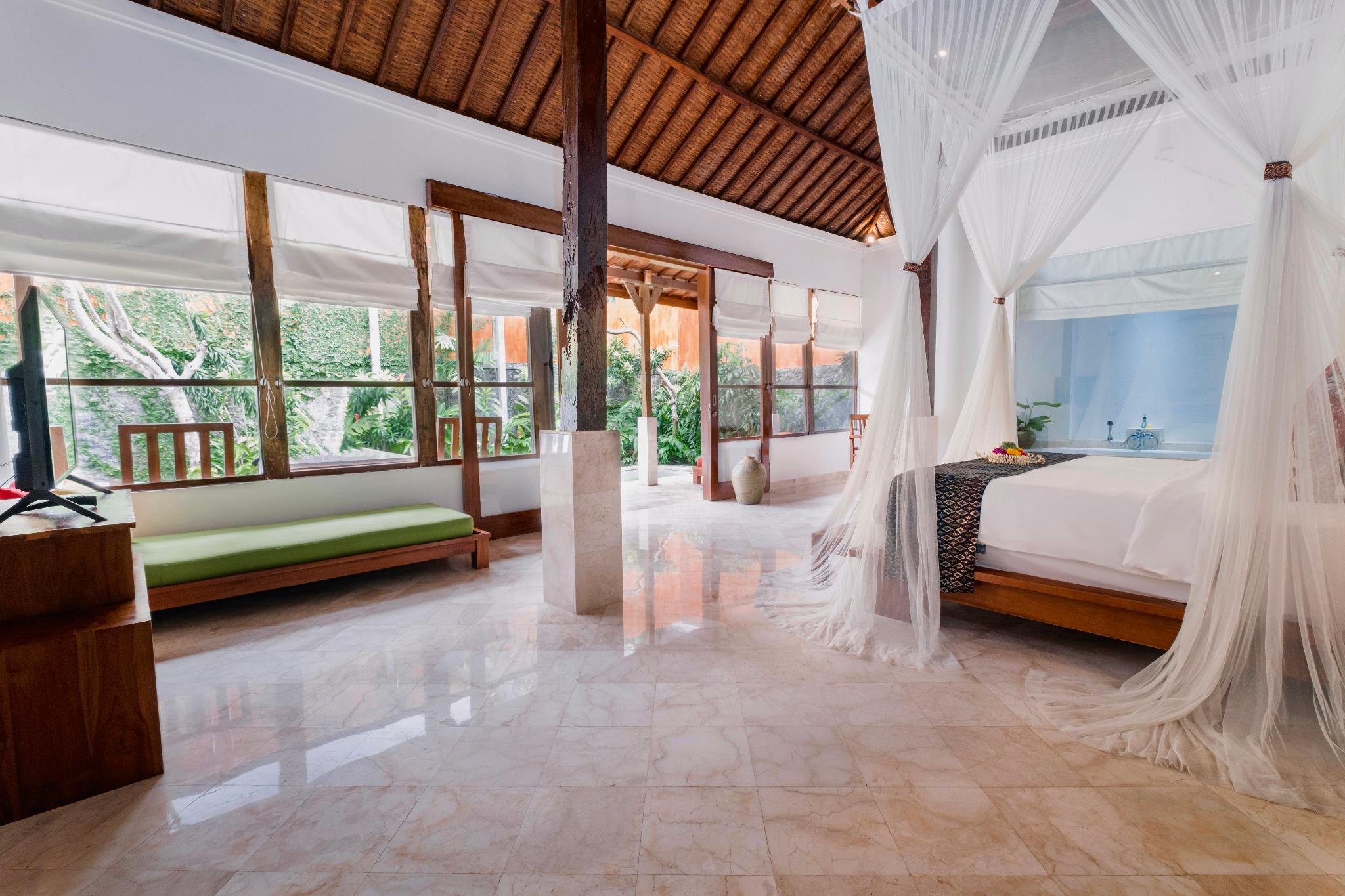 1 BEDROOM, VILLA