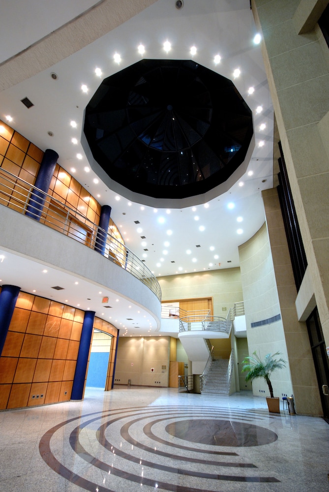 Hotel Golden Park Internacional Foz & Convencoes By Nacional Inn 8/50