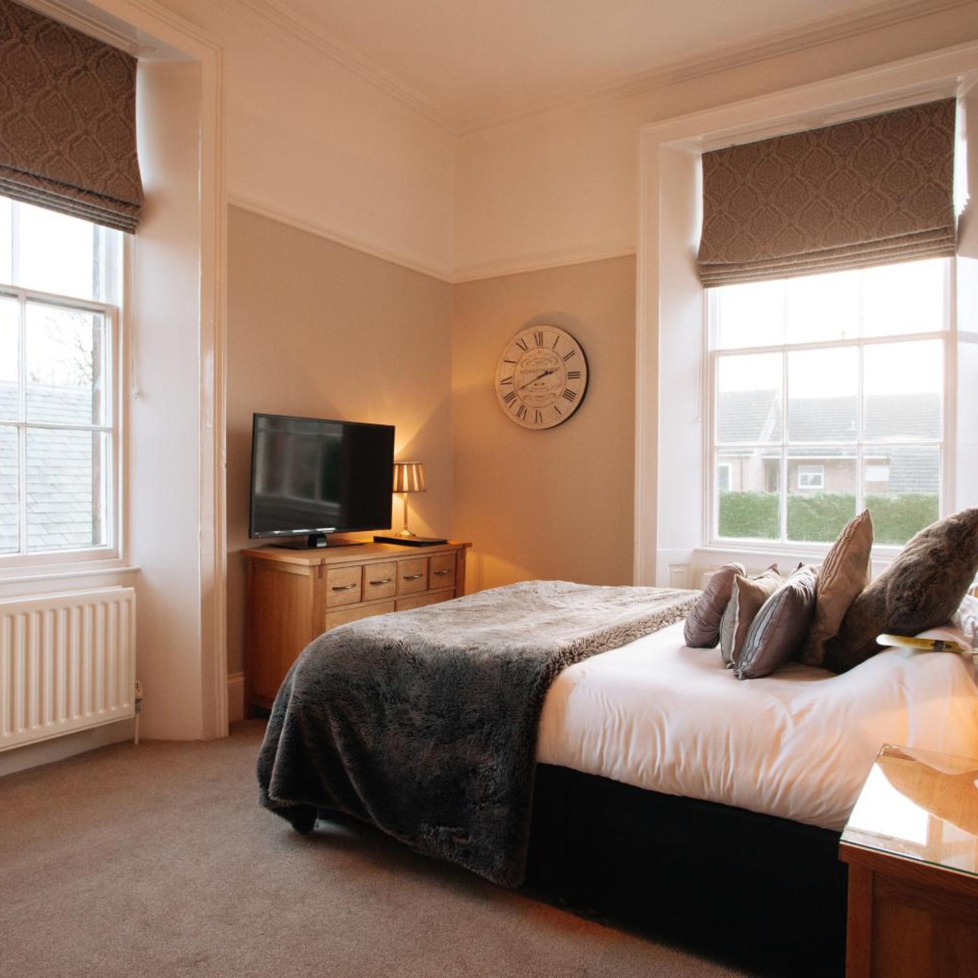 Executive, Double or Twin Bed