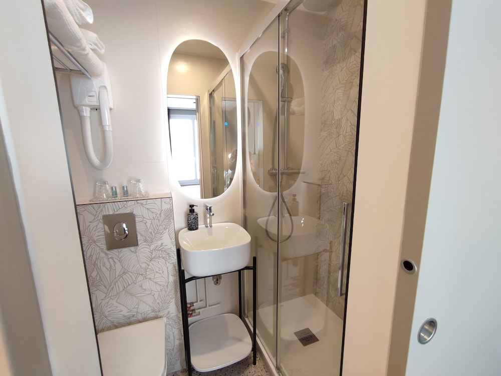 Hotel Paulette 50/54