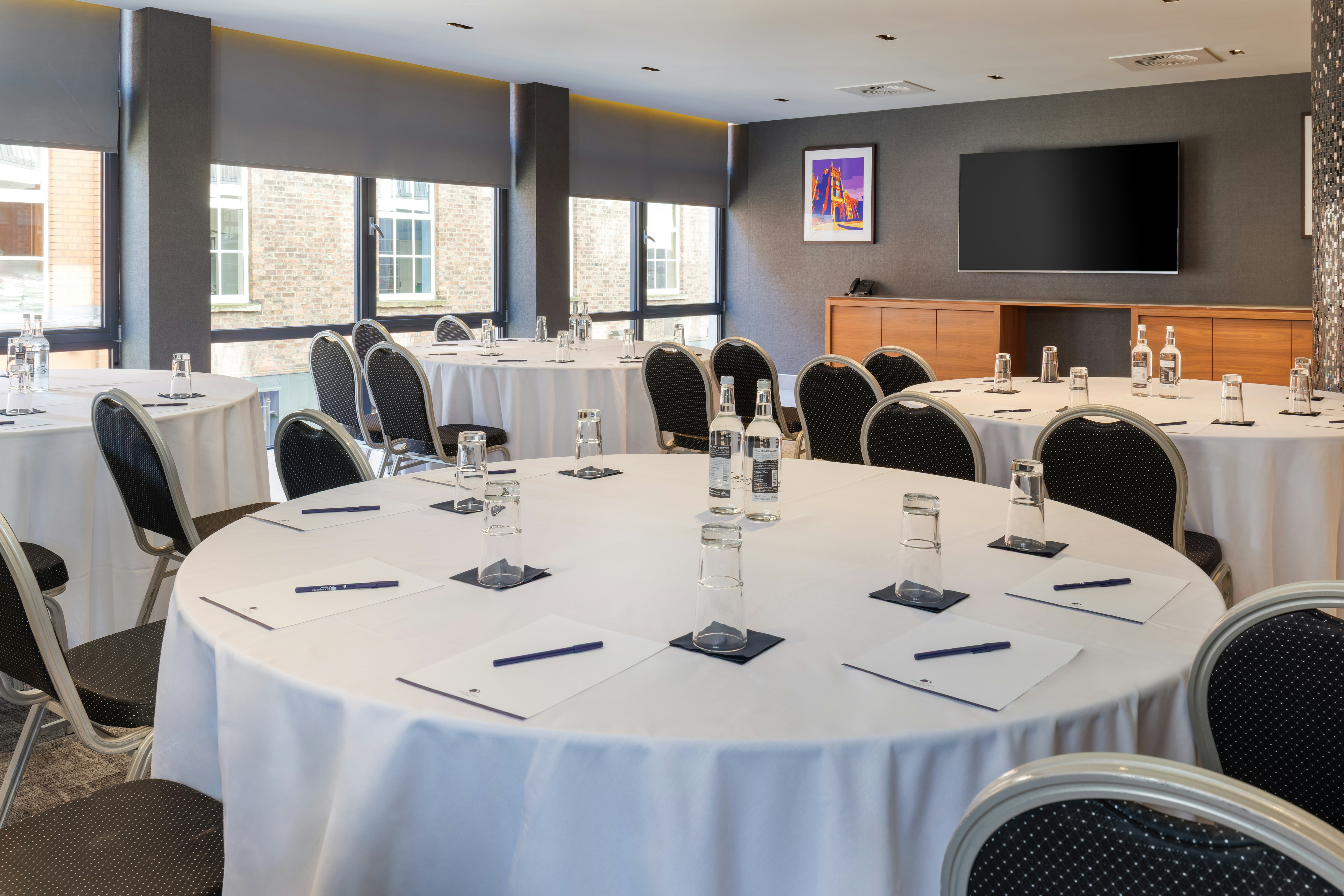 DoubleTree by Hilton Belfast City Ten Square 46/55
