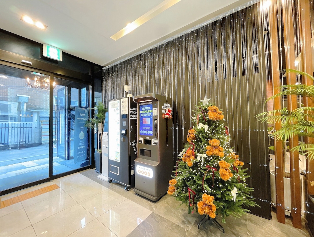 Jongno Lumia Tourist Hotel 8/69