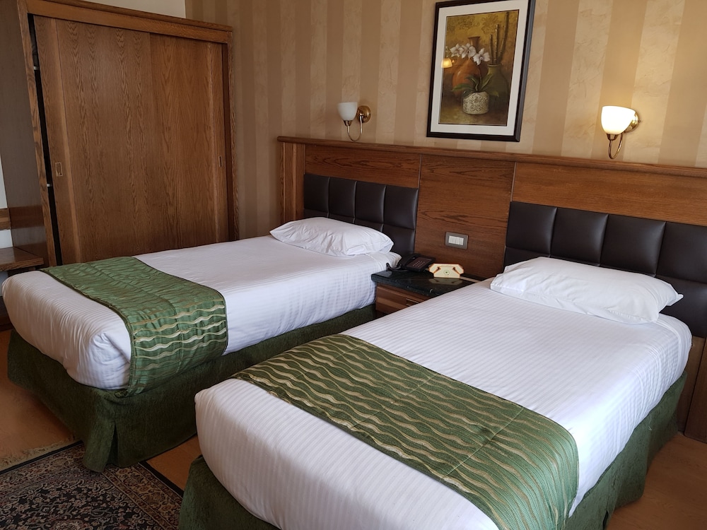 Maadi Hotel 15/62