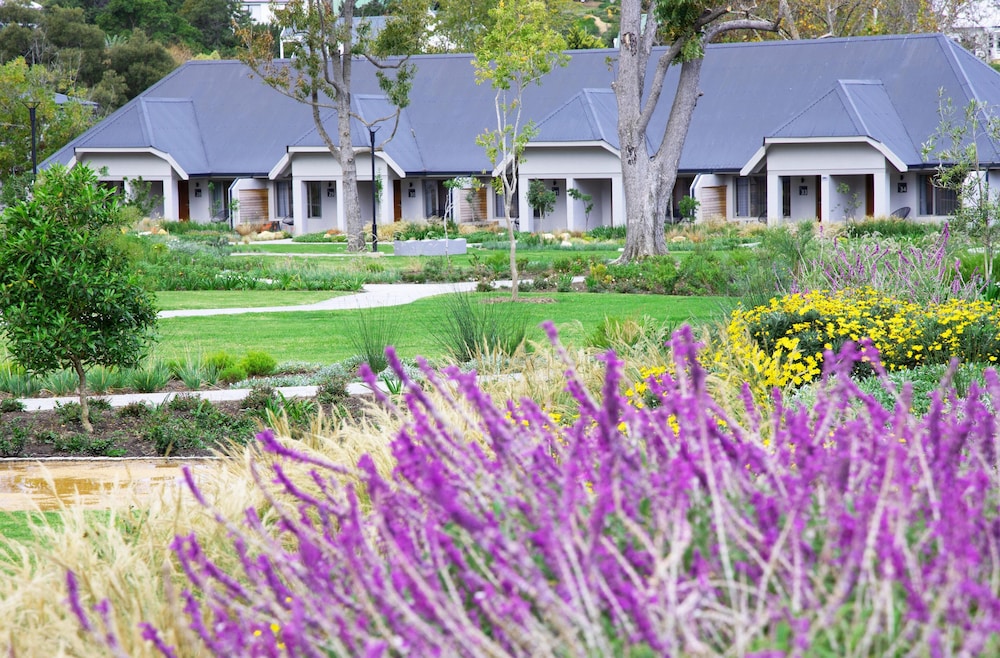 Knysna Hollow Country Estate 40/48