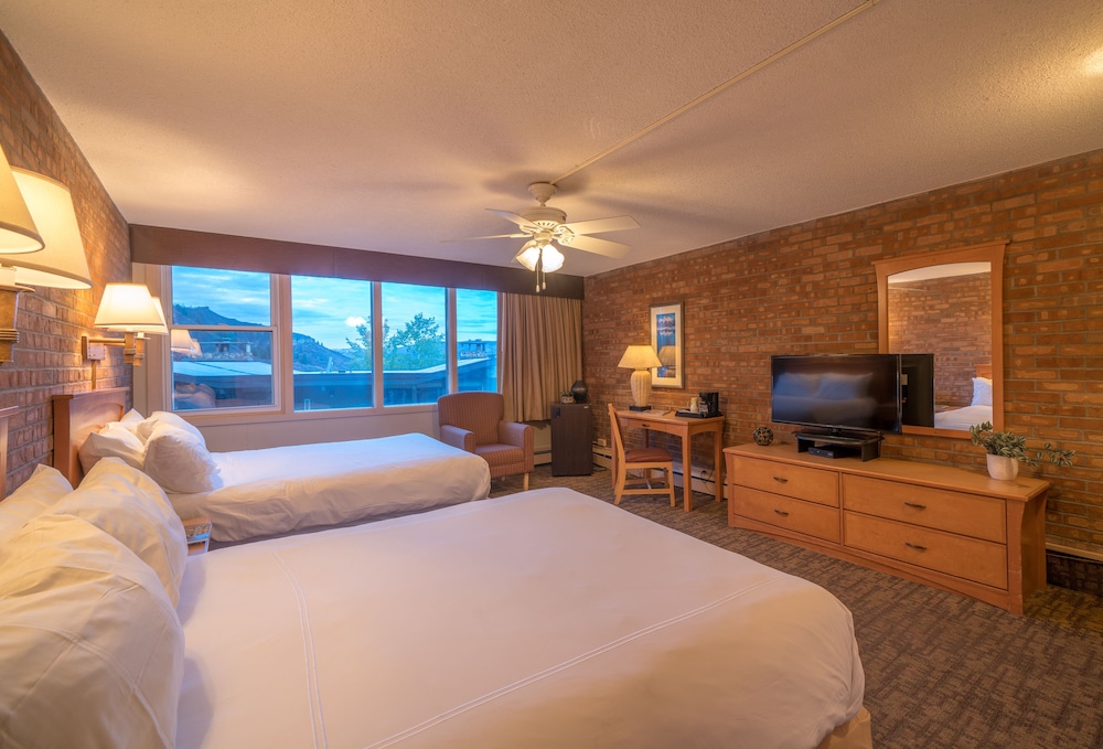 Snowmass Mountain Chalet 3/43