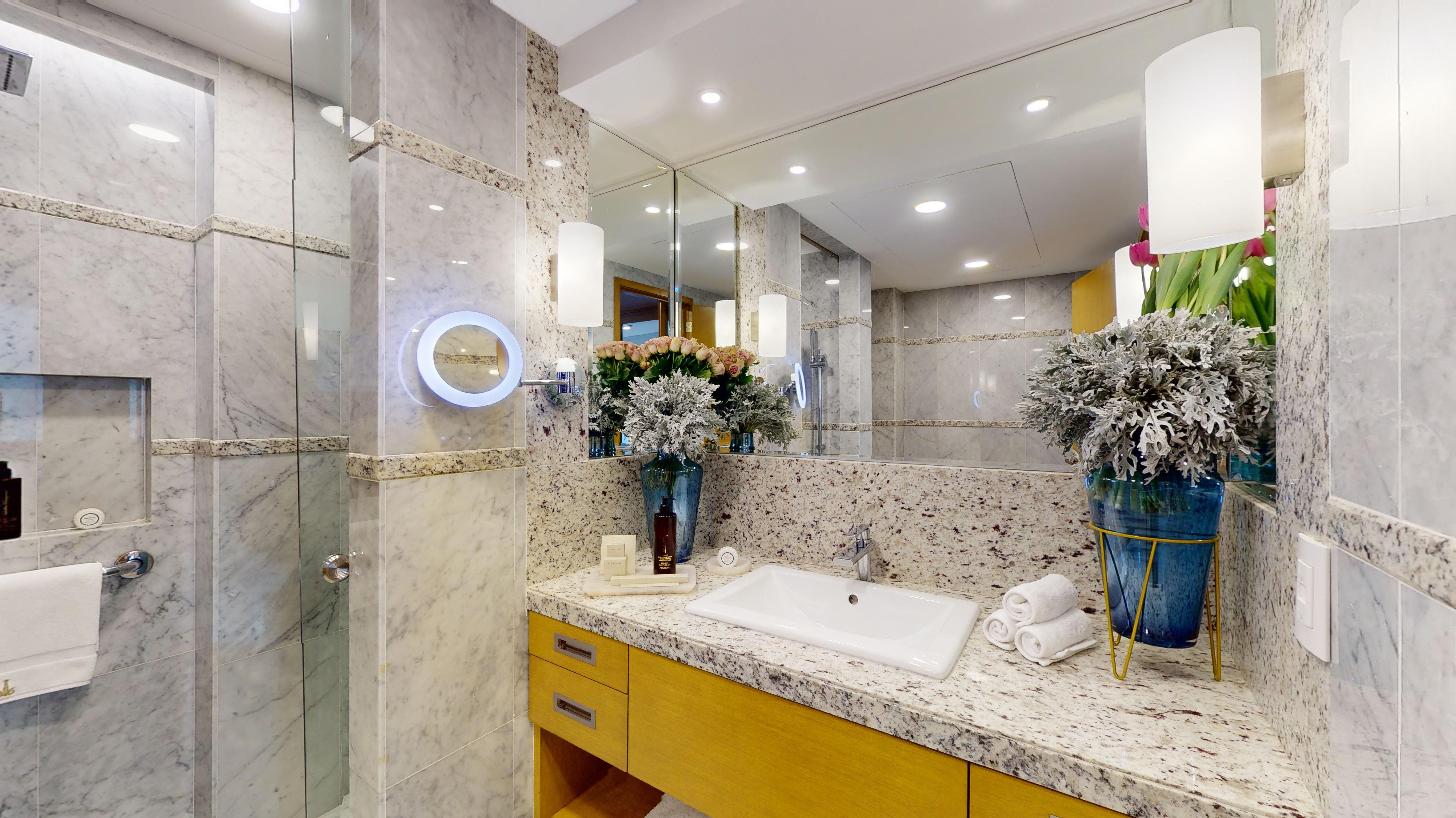 Marquis Reforma Spa and Hotel 49/50