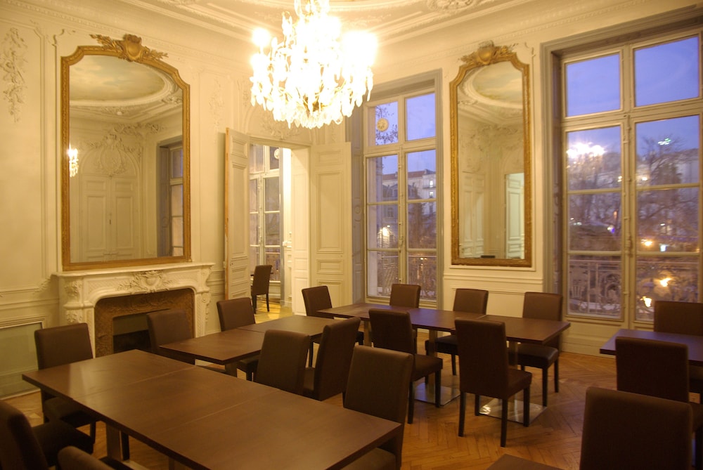 Appart hotel Odalys City Montpellier Centre Gare St Roch 49/60