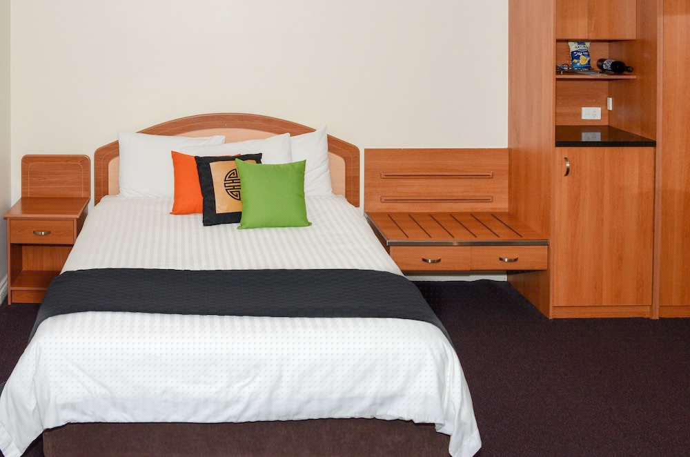Pegasus Motor Inn And Serviced Apartments 21/47