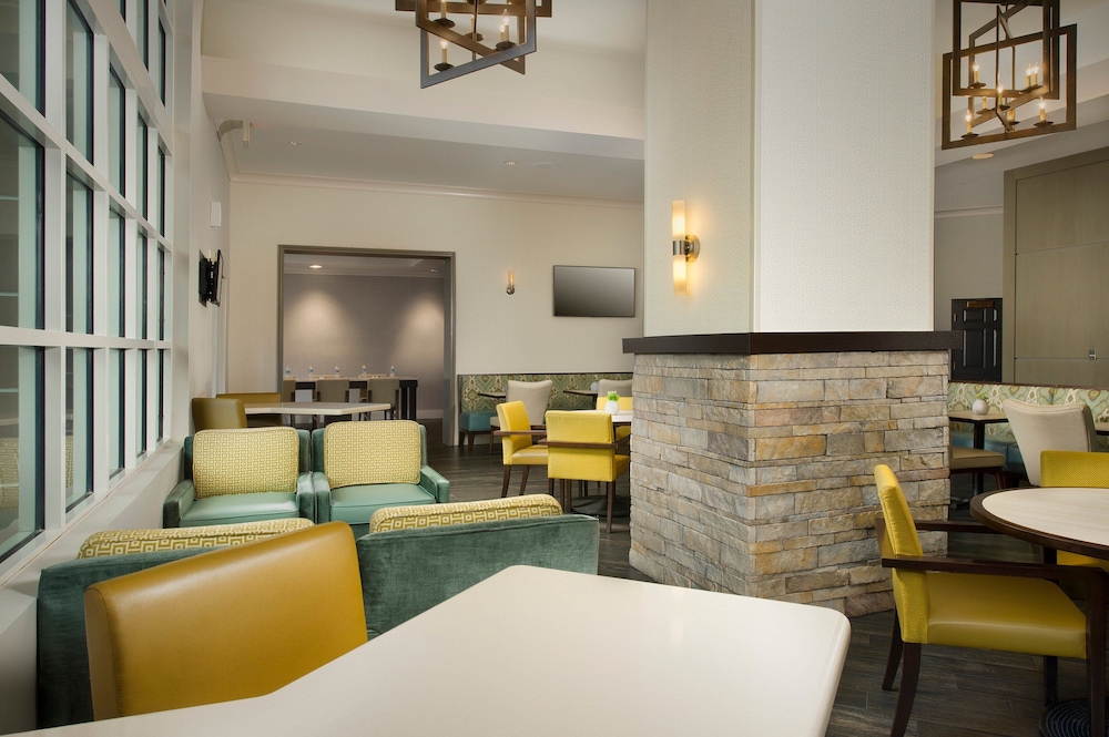 Staybridge Suites Miami Doral Area 38/55