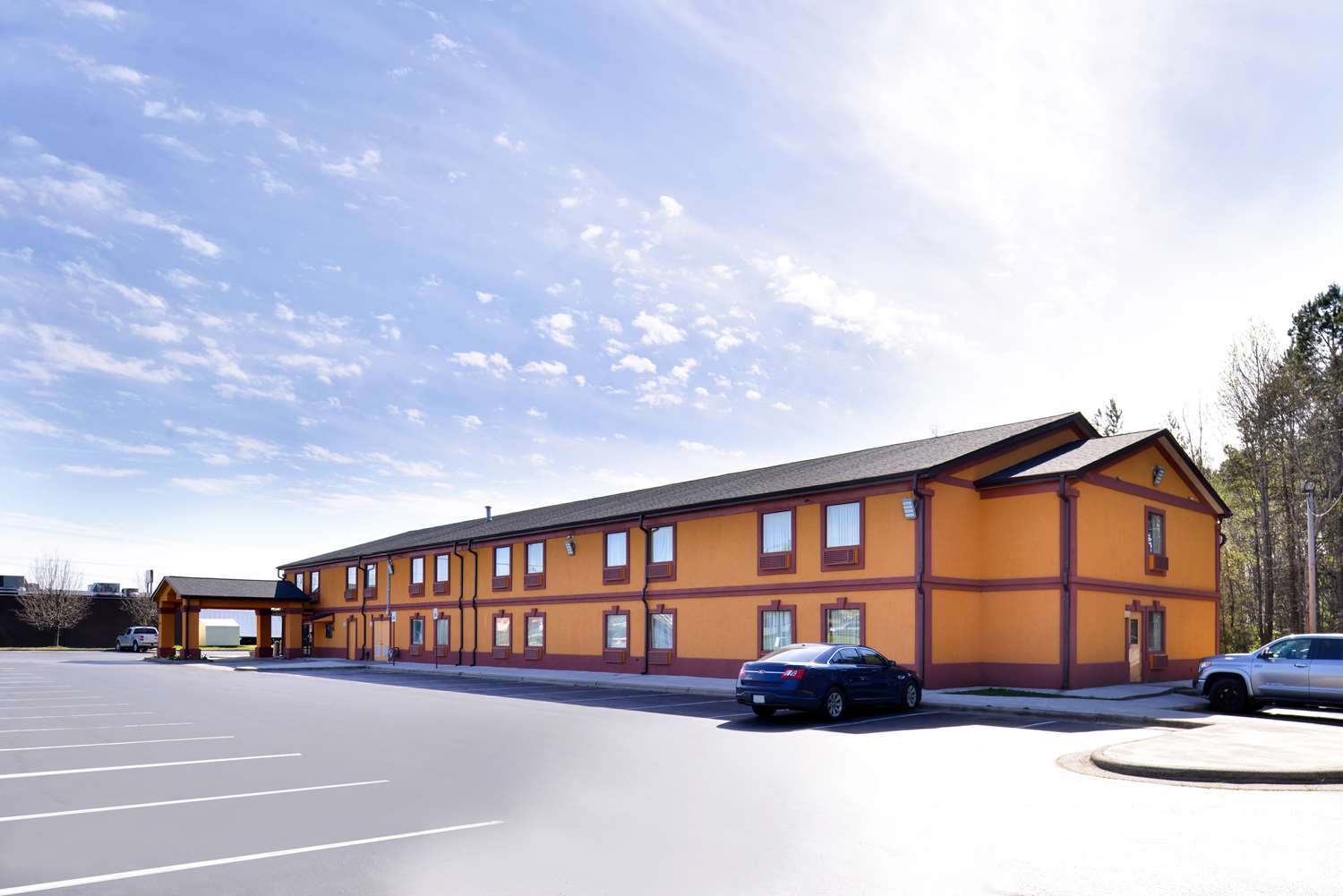 Americas Best Value Inn & Suites Albemarle 1/5