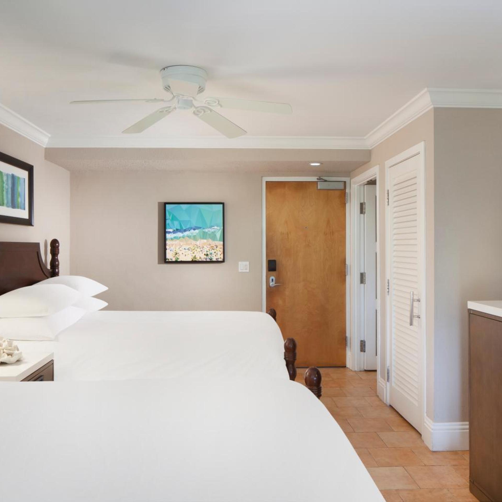 Lanai, Queen Bed