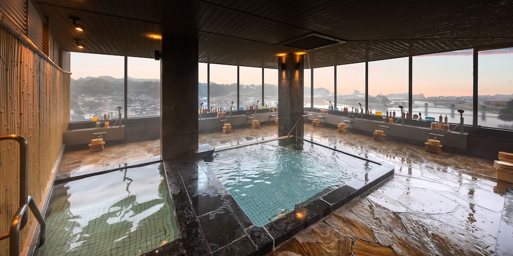 Mikuma Hotel 32/59